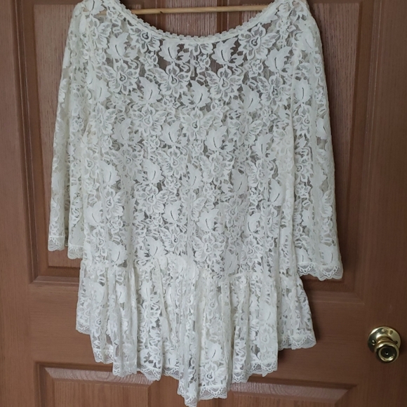 Free People 3/4 Sleeve Lace Top - Picture 3 of 4